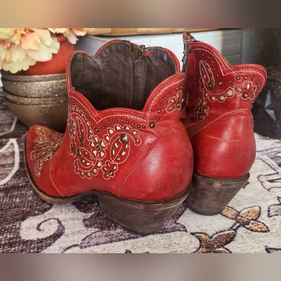 Old Gringo Red Embroidered Ankle Booties - Picture 5 of 7